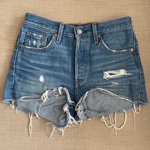 Levi’s 501 Original Short - Size W25